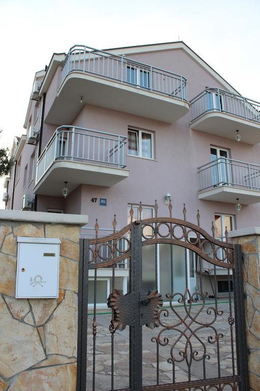Apartments Villa Pirosi Orebić Exterior foto